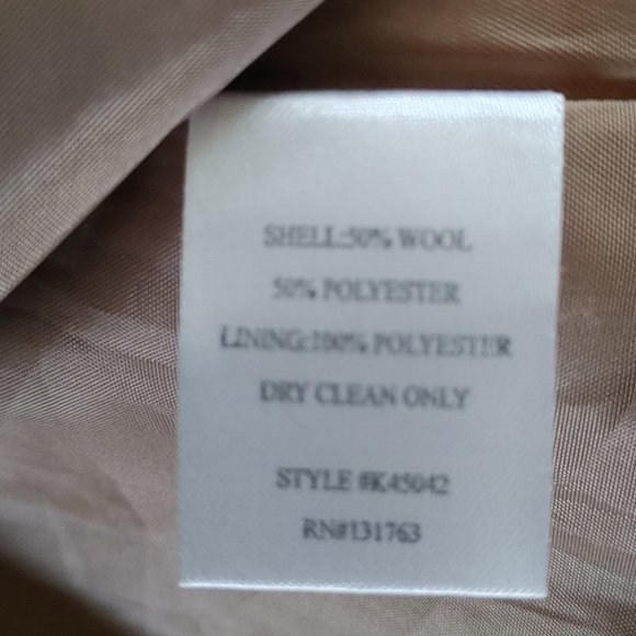 Knitted Dove Wool Blend Winter/Fall Coat Women's Sz Small Tan w Faux Fur Collar - Picture 11 of 11